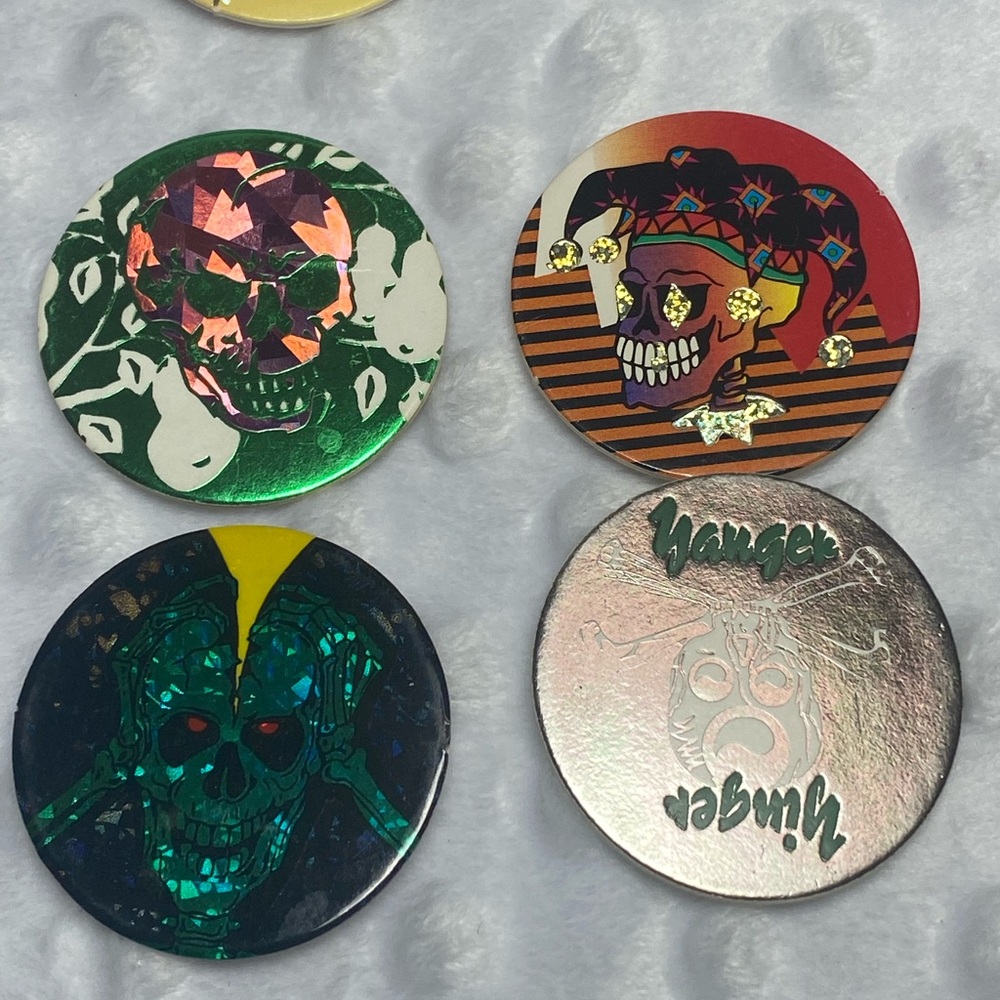 POGs Lot of 42 Skulls with Foil 1990’s - Picture 14 of 14